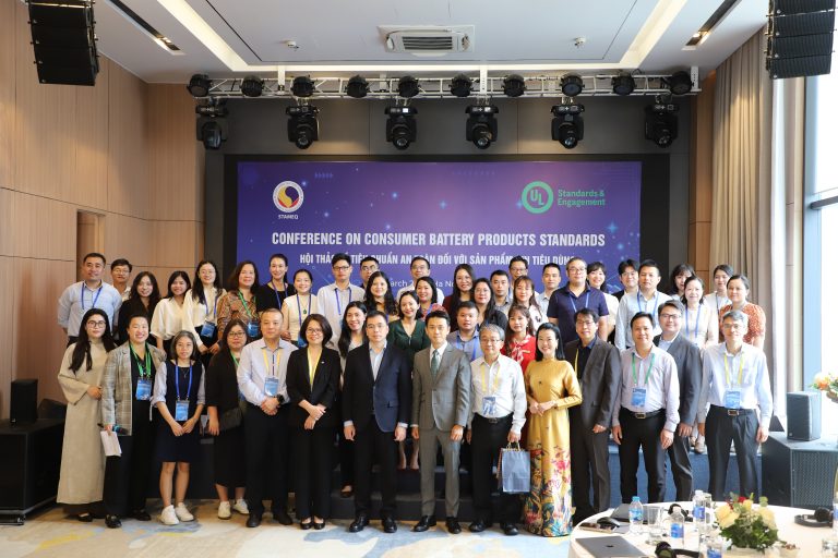 Toàn cảnh hội thảo.